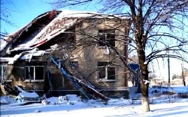 Дебальцеве оживає Дебальцеве оживає