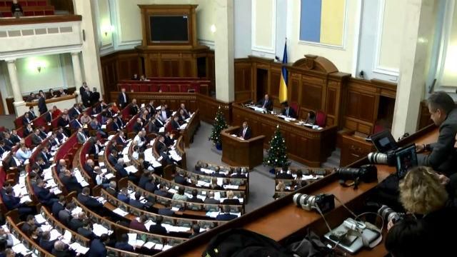 Депутати вперше у Новому році зберуться у сесійній залі