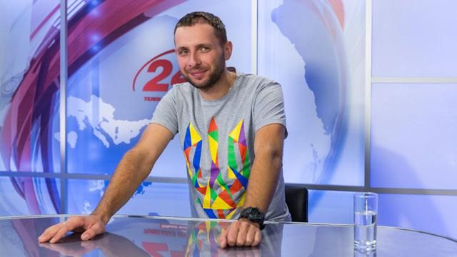 Как люстрировали Исаенко и пошлют ли депутатов на фронт? Гость — Владимир Парасюк Как люстрировали Исаенко и пошлют ли депутатов на фронт? Гость — Владимир Парасюк