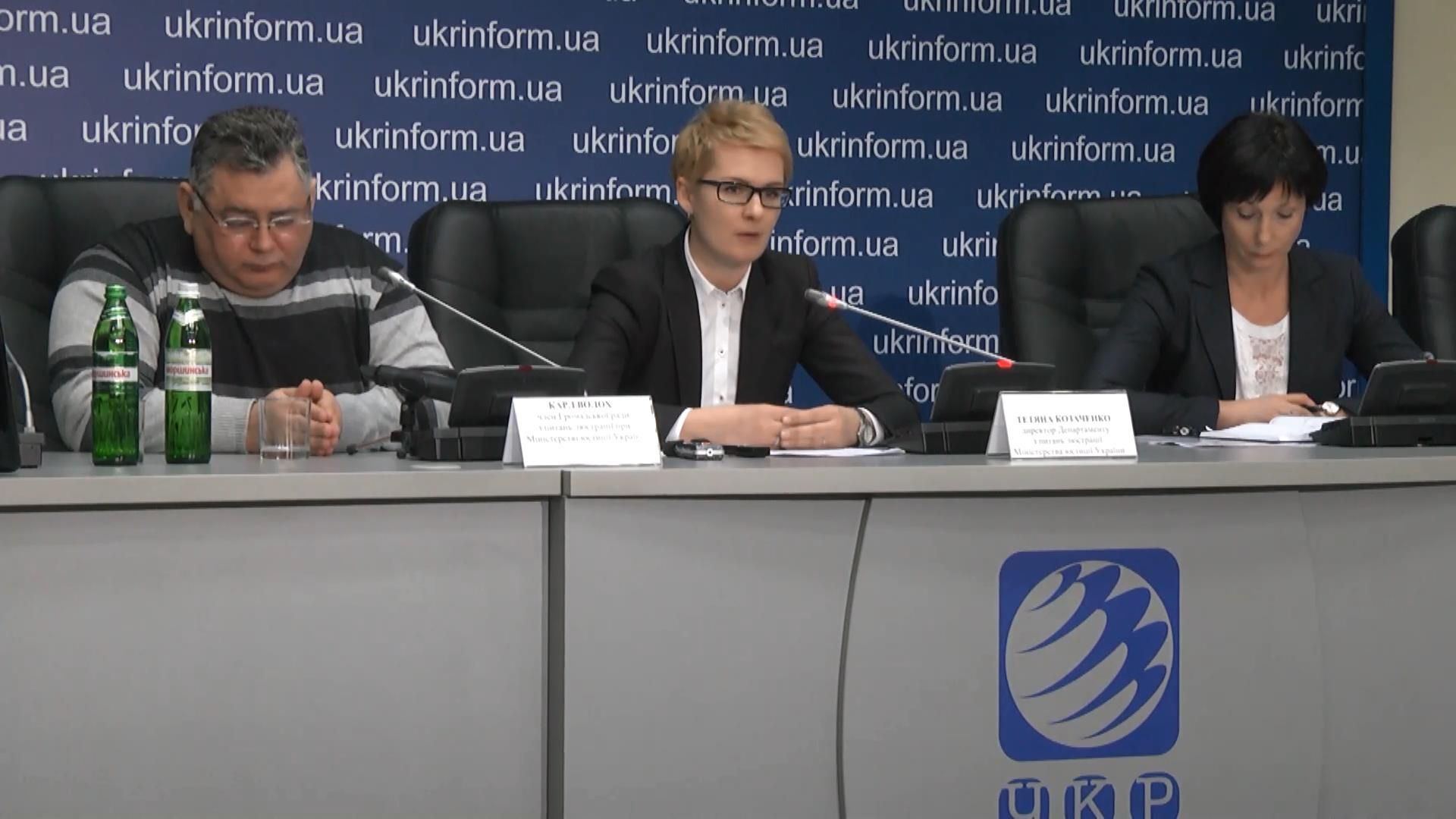 Люстрированные хотят снова на свои должности Люстрированные хотят снова на свои должности