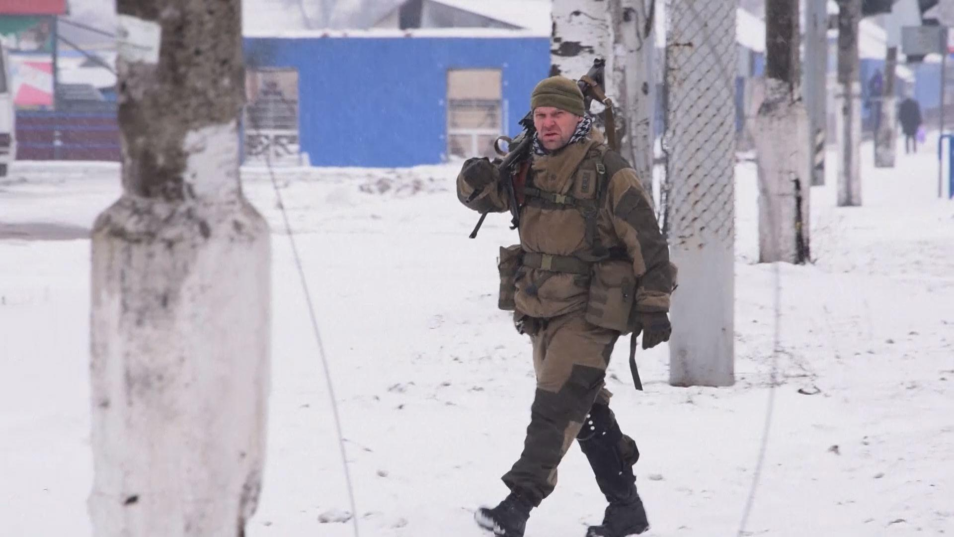 Дончане приспособились жить под обстрелами