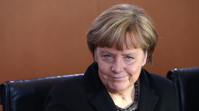 НАТО не цікавить конфронтація з Росією, але захищатися альянс буде, — Меркель