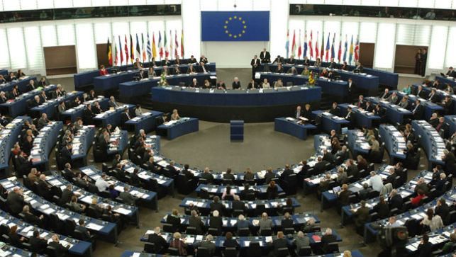Європарламентарі хочуть закликати ЄС виділити Україні зброю, – ЗМІ