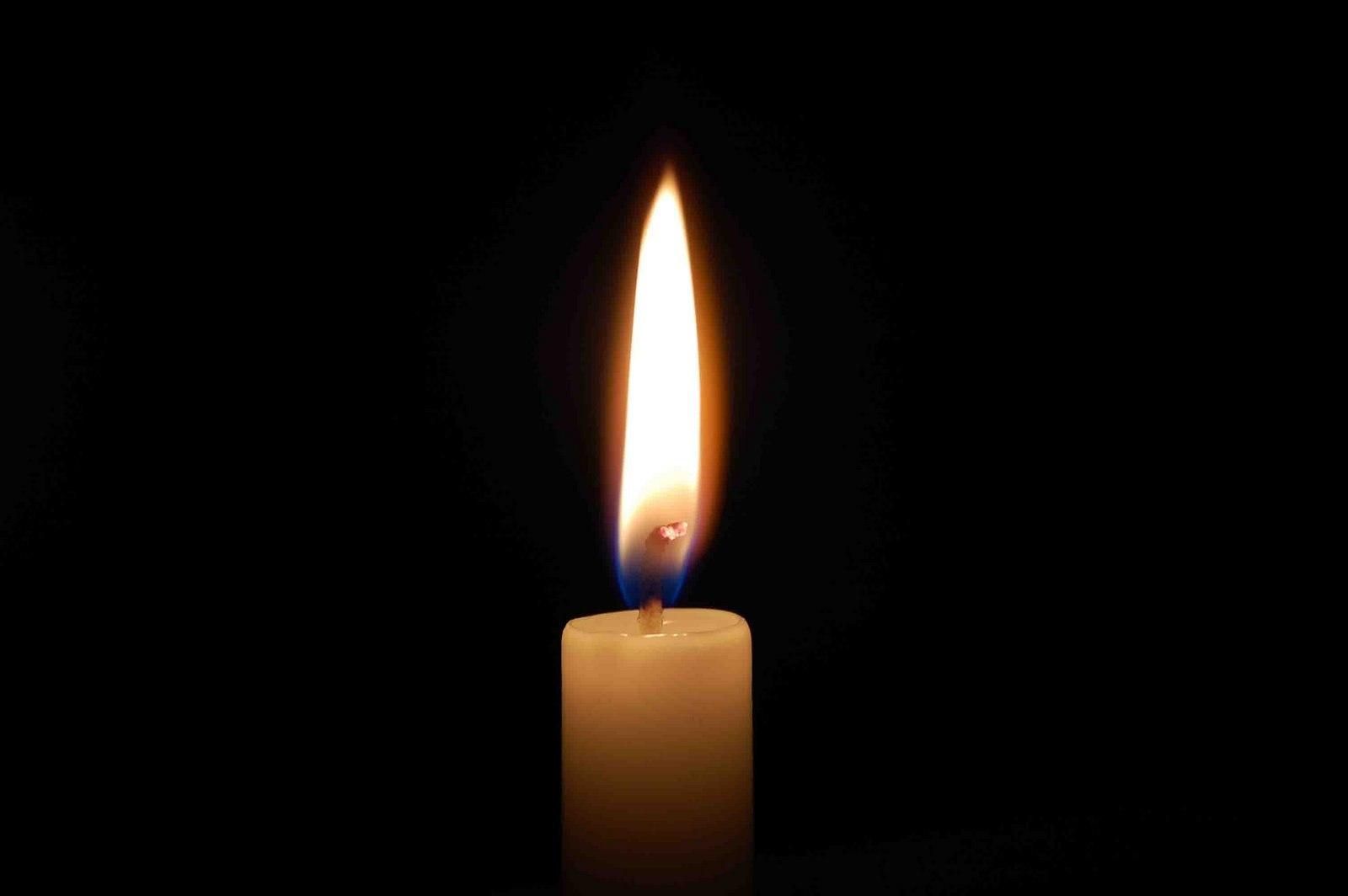 Порошенко объявил 15 января Днем траура по жертвам террористов