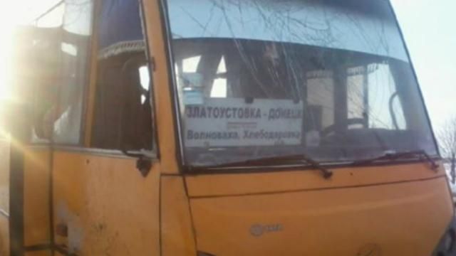 Возле автобуса под Волновахой разорвался снаряд, — ОБСЕ