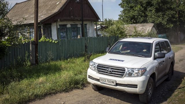 Місія ОБСЄ не зайде в аеропорт Донецька до припинення обстрілів