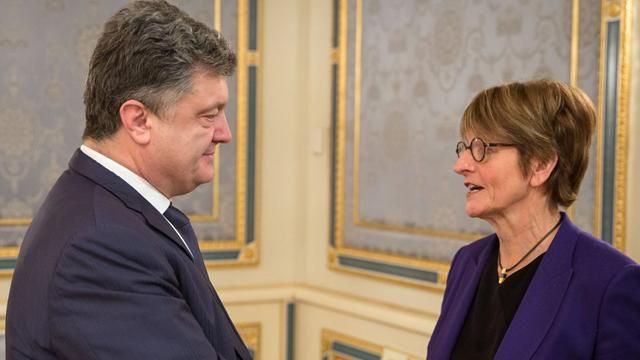 В плену находятся 600 украинцев, — Порошенко В плену находятся 600 украинцев, — Порошенко