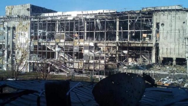 Кіборги вивели з ладу бронетехніку терористів, — Тимчук Кіборги вивели з ладу бронетехніку терористів, — Тимчук