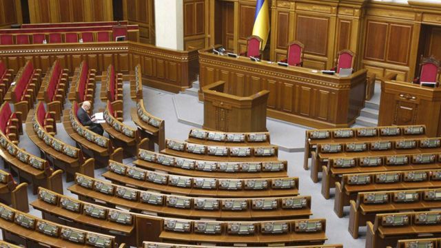 Президент вніс законопроект про скасування недоторканості у Раду