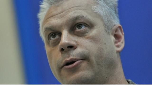 У Горлівці зафіксували 3-кілометрову колону танків бойовиків У Горлівці зафіксували 3-кілометрову колону танків бойовиків