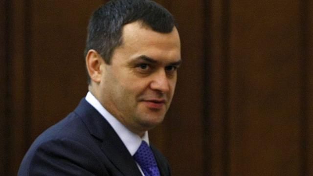 Міліціонер Януковича Захарченко похизувався, що має російський паспорт Міліціонер Януковича Захарченко похизувався, що має російський паспорт