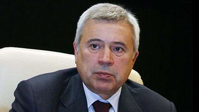 Цена на нефть может упасть до 25 долларов, — глава "Лукойл" Цена на нефть может упасть до 25 долларов, — глава "Лукойл"