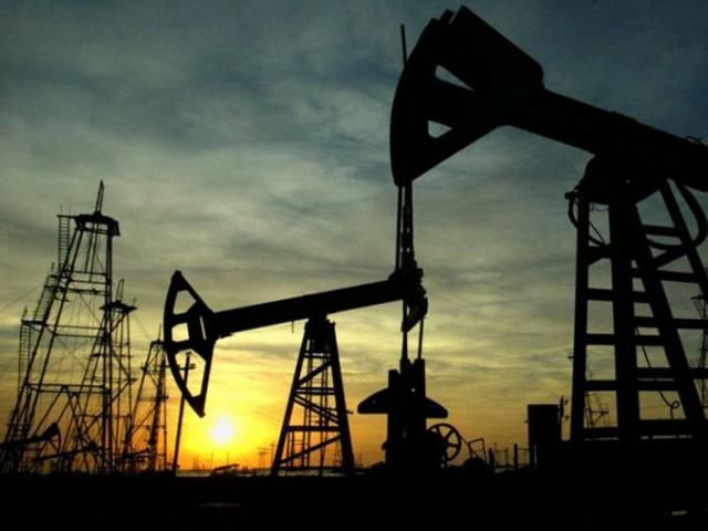 Ціна нафти знову перевищила 50 доларів за барель