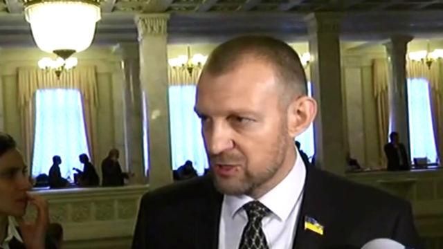 Викликали Полторака — слухайте, — Тетерук розкритикував поведінку нардепів