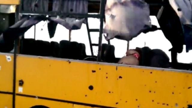 Тиждень у фото. Розстріляний автобус під Волновахою, Голова ПАРЄ відвідала Україну