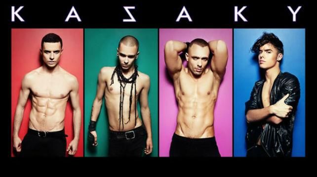 В России из-за "моральных мотивов" отменили концерт украинской группы Kazaky В России из-за "моральных мотивов" отменили концерт украинской группы Kazaky