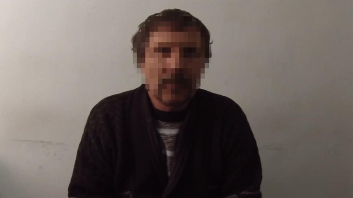 СБУ затримала зрадника, який "зливав" інформацію терористам СБУ затримала зрадника, який "зливав" інформацію терористам
