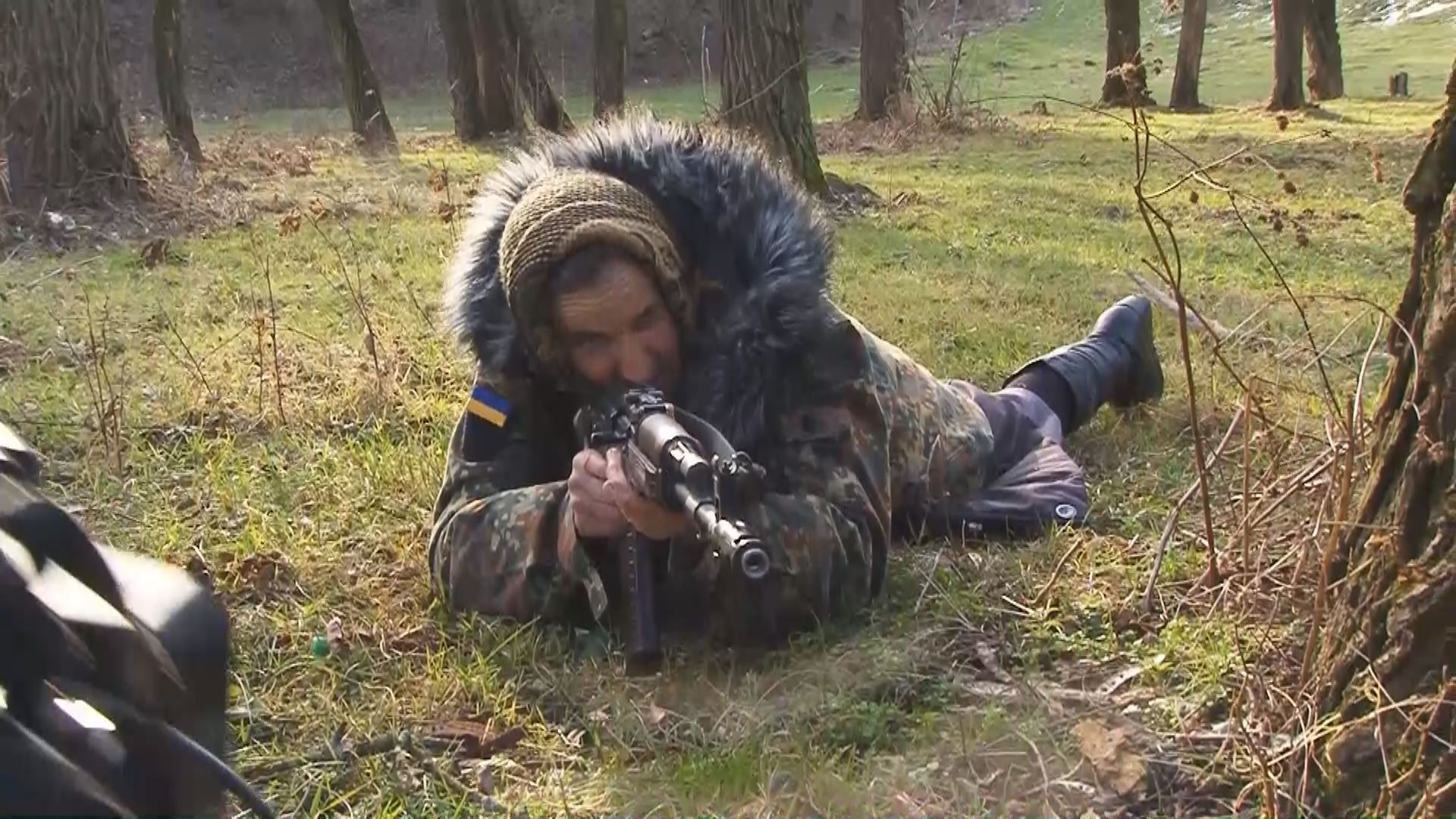 Дайджест подій за тиждень: нардепи проти Яреми, росіянин-вбивця вірмен, 70-річна бабця-боєць Дайджест подій за тиждень: нардепи проти Яреми, росіянин-вбивця вірмен, 70-річна бабця-боєць