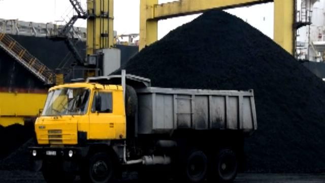 В Україну прибула чергова партія африканського вугілля В Україну прибула чергова партія африканського вугілля