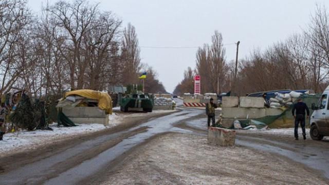 С 19 января прекращается транспортное сообщение с оккупированной частью Луганской области