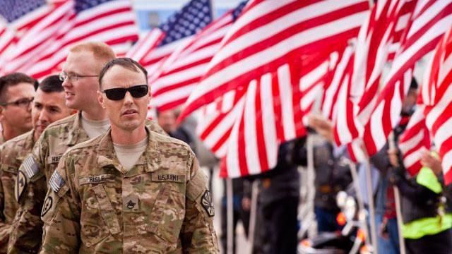 В Украину приедут военные командиры из США В Украину приедут военные командиры из США