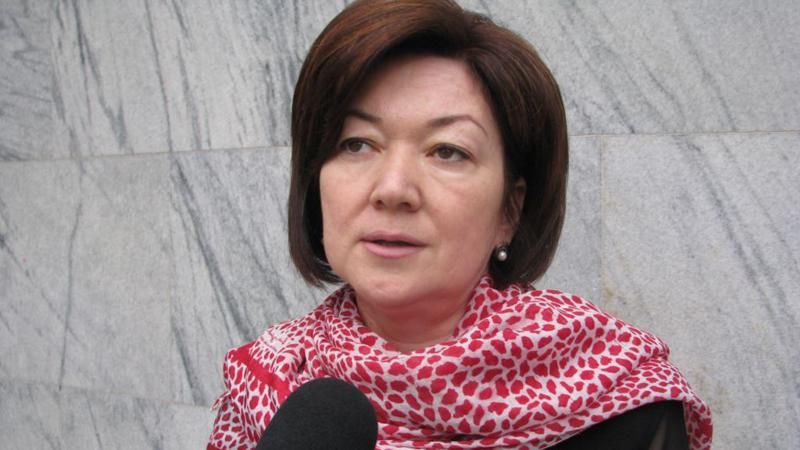 Російські прикордонники не пускали в Крим члена Меджлісу Російські прикордонники не пускали в Крим члена Меджлісу