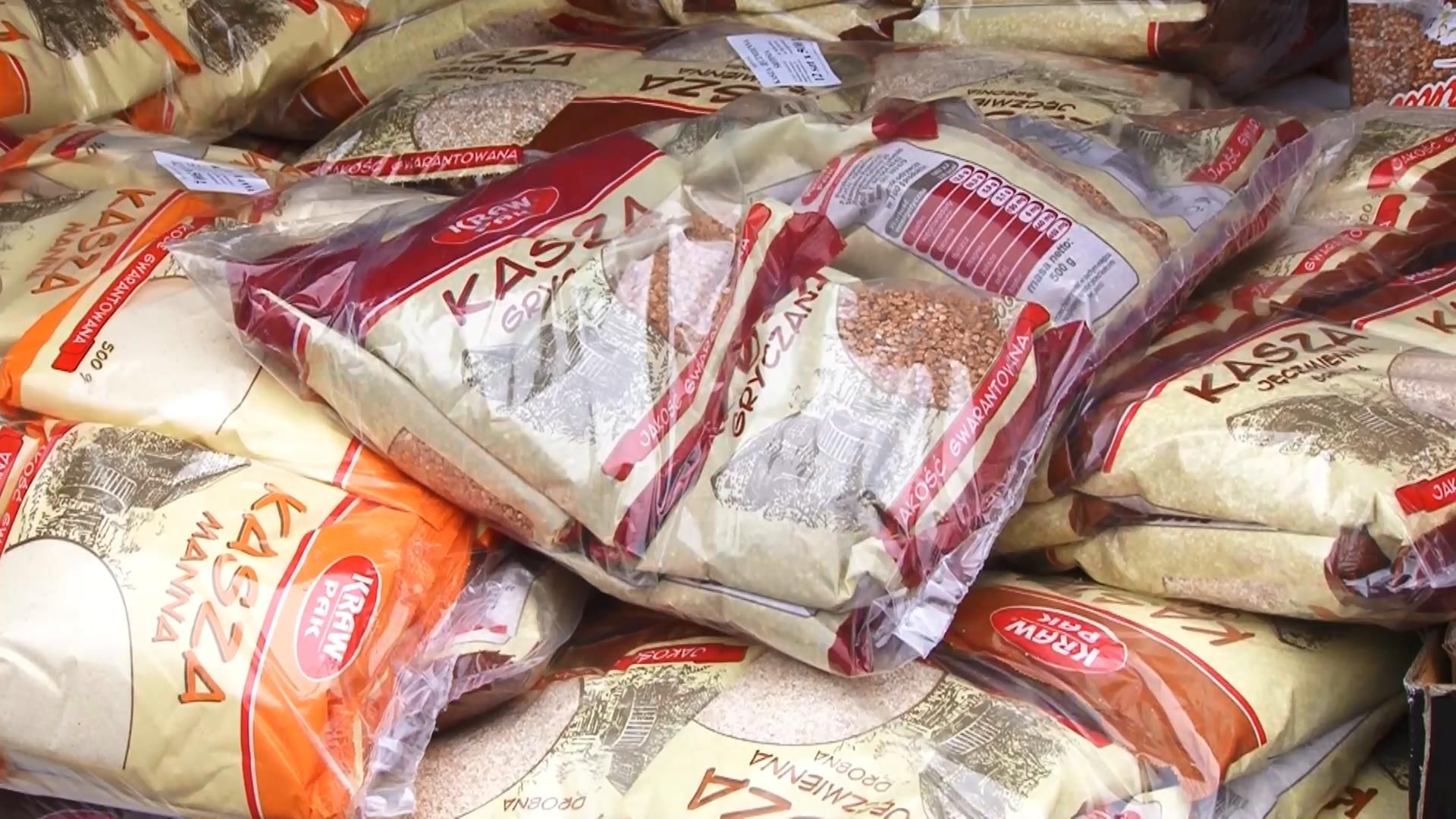 Країни ЄС продовжують надсилати гуманітарну допомогу на Донбас Країни ЄС продовжують надсилати гуманітарну допомогу на Донбас