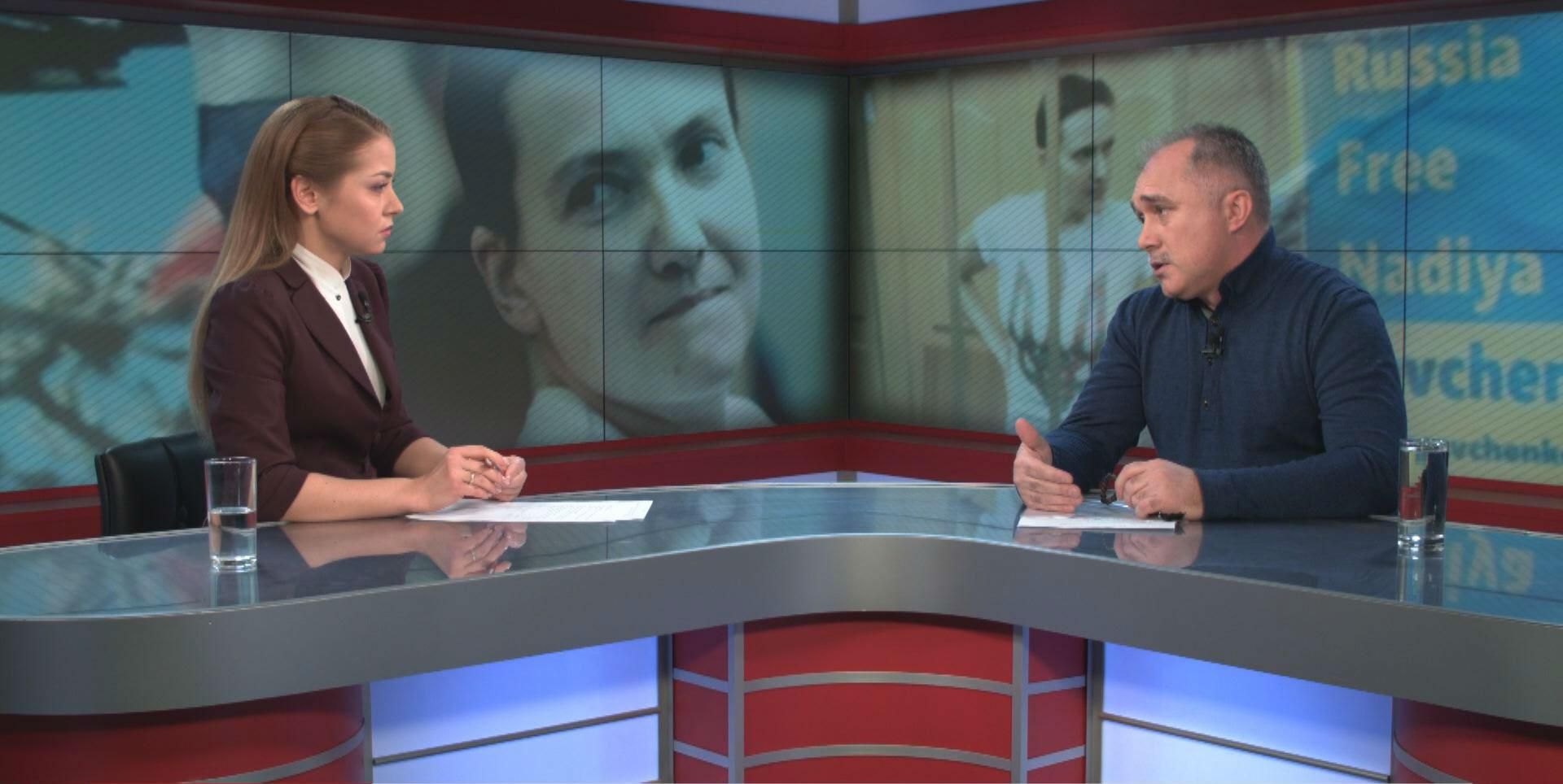 Россия просит сестру Нади Савченко отговорить ее от голодовки, - правозащитник Россия просит сестру Нади Савченко отговорить ее от голодовки, - правозащитник