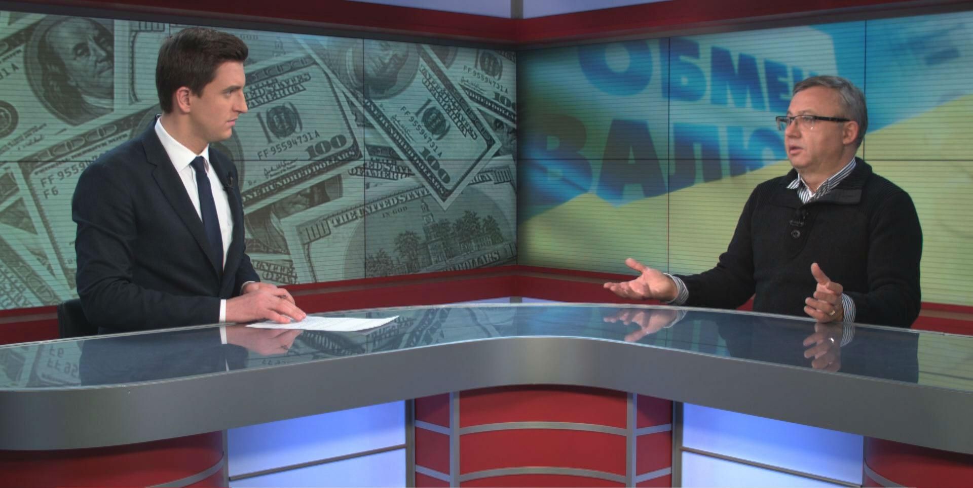 Дефіцит валюти створений штучно адміністративними заходами, — експерт Дефіцит валюти створений штучно адміністративними заходами, — експерт