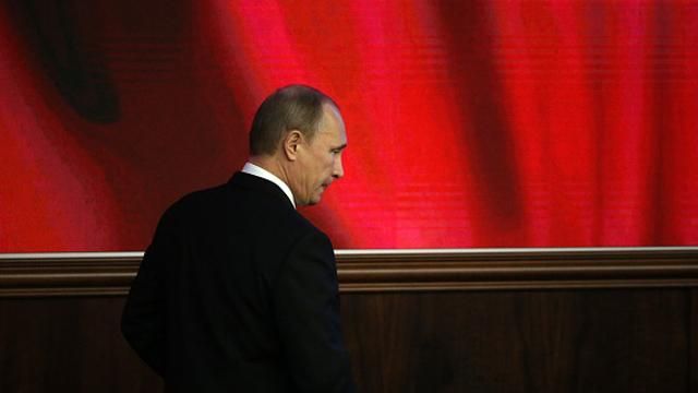 Путин возобновил войну в Украине, — Bloomberg