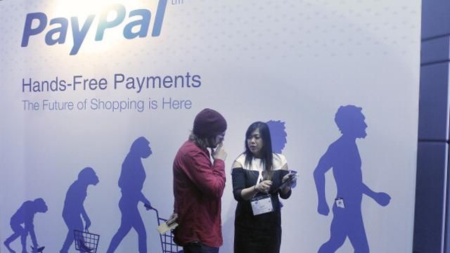 PayPal прекратил обслуживание жителей Крыма