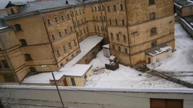 В московском СИЗО — двое украинцев, которых обвиняют в шпионаже, — правозащитница В московском СИЗО — двое украинцев, которых обвиняют в шпионаже, — правозащитница