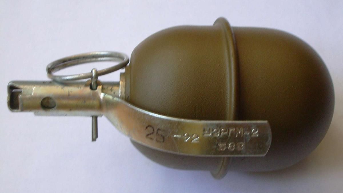 В Киеве взорвали гранату, пострадавших нет В Киеве взорвали гранату, пострадавших нет