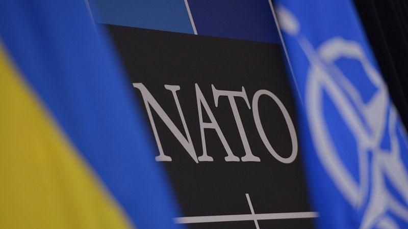 Україна ініціює екстрене засідання з НАТО