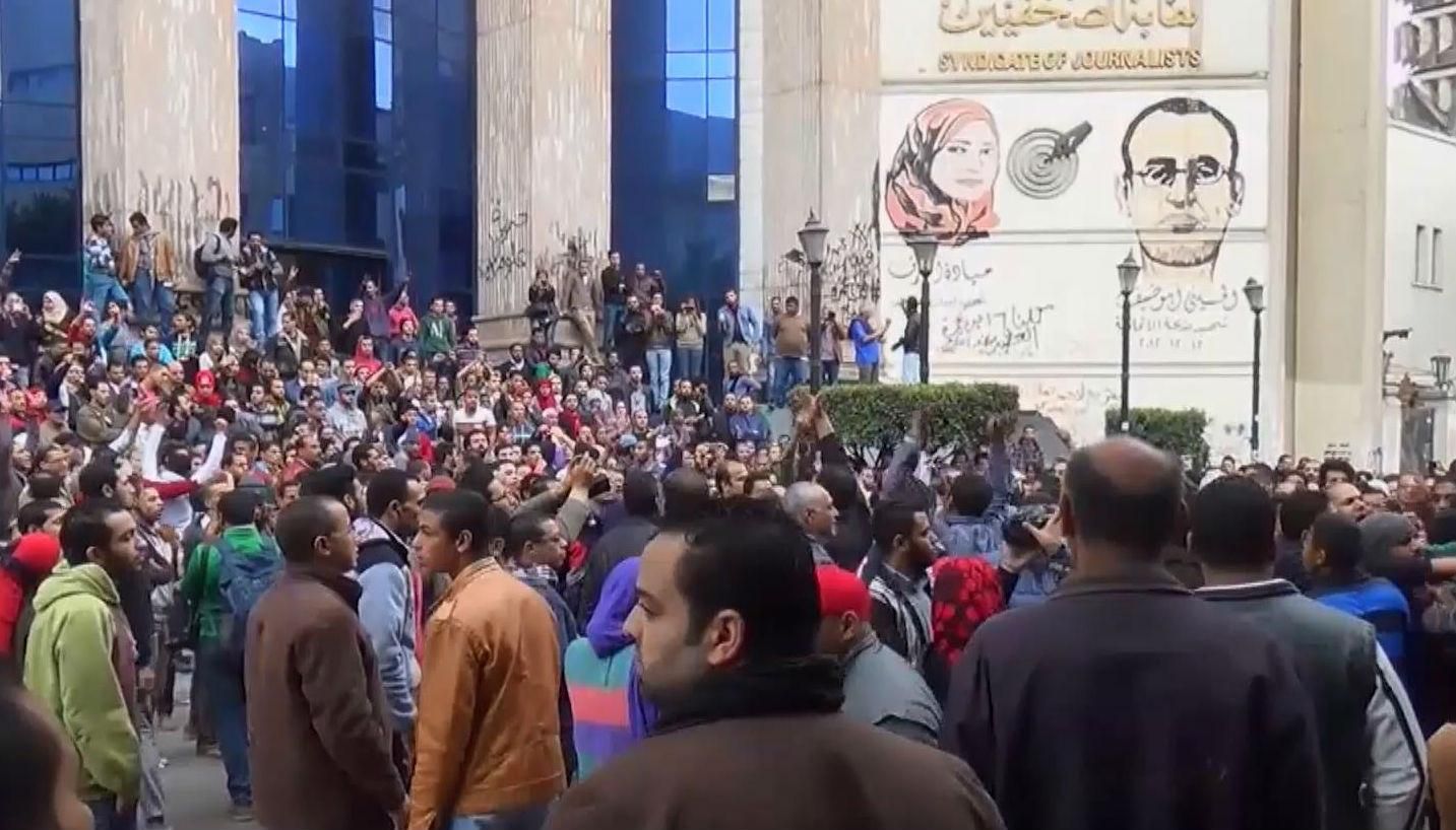 15 людей загинули у сутичках між протестувальниками та поліцією у Єгипті