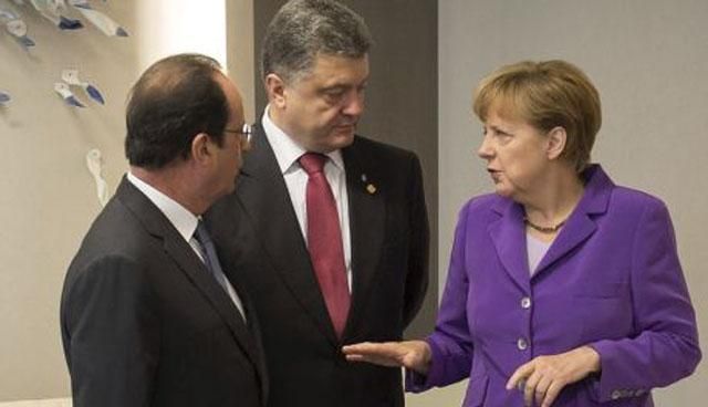 Порошенко скоординировал дальнейшие действия с Меркель и Олландом Порошенко скоординировал дальнейшие действия с Меркель и Олландом