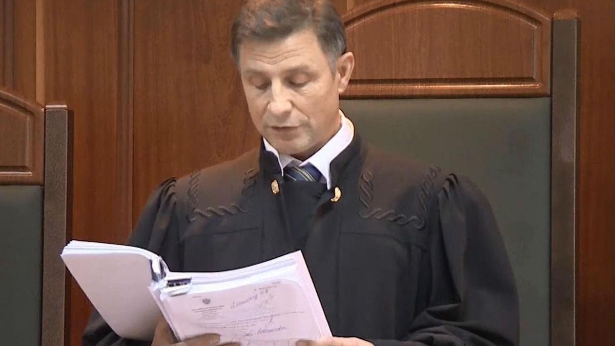 Савченко освободят, если суд признает ее невиновной, — Нарышкин Савченко освободят, если суд признает ее невиновной, — Нарышкин