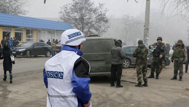 Пропагандистский канал Москвы RT сообщил, что Мариуполь обстреляли "ополченцы" Пропагандистский канал Москвы RT сообщил, что Мариуполь обстреляли "ополченцы"