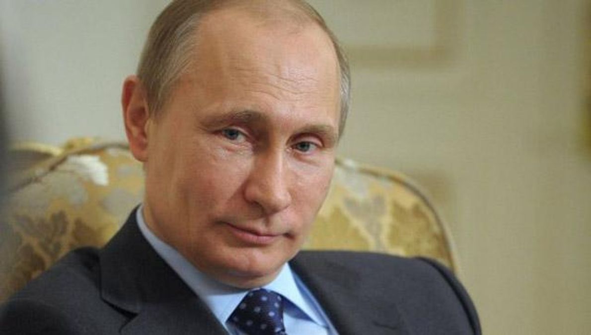 Путин пригласил украинцев скрываться от мобилизации в России Путин пригласил украинцев скрываться от мобилизации в России