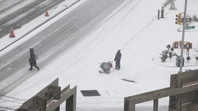 Снежная буря парализовала 6 американских штатов