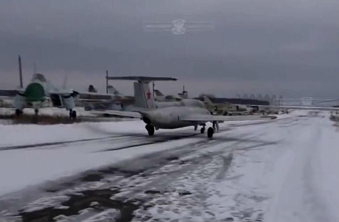 Сили АТО знищили авіацію терористів – 10 одиниць авіатехніки Сили АТО знищили авіацію терористів – 10 одиниць авіатехніки