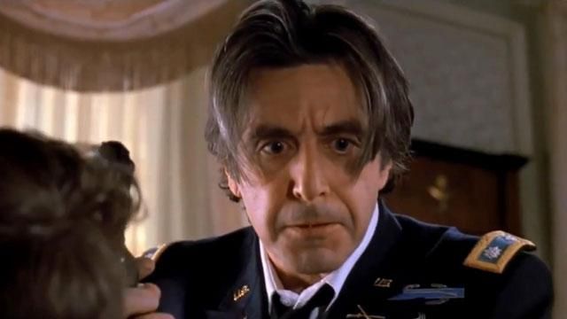 Фильм дня. "Джильи" — гангстер-неудачник получил задание от мафии Фильм дня. "Джильи" — гангстер-неудачник получил задание от мафии