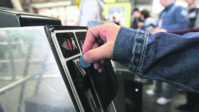 Проезд в киевском метро подорожает в середине февраля