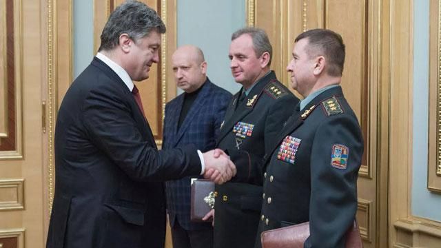 Порошенко восстановил в должности люстрированного генерала Воробьева Порошенко восстановил в должности люстрированного генерала Воробьева