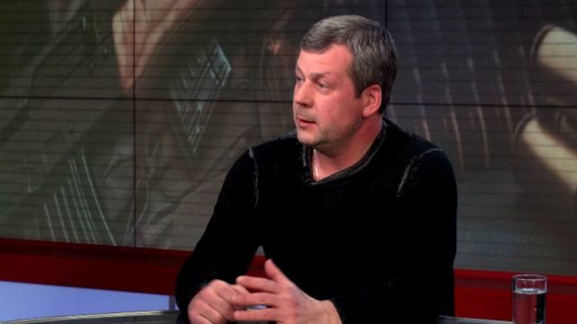 Оружие из зоны АТО попадает в мирную Украину бешеным количеством, — эксперт Оружие из зоны АТО попадает в мирную Украину бешеным количеством, — эксперт