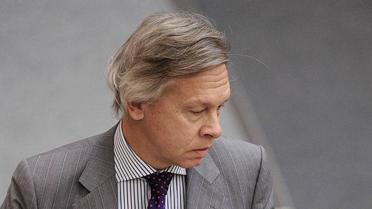 Россия обиделась и ушла из ПАСЕ до конца года Россия обиделась и ушла из ПАСЕ до конца года