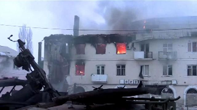 Бої у Вуглегірську тривають Бої у Вуглегірську тривають