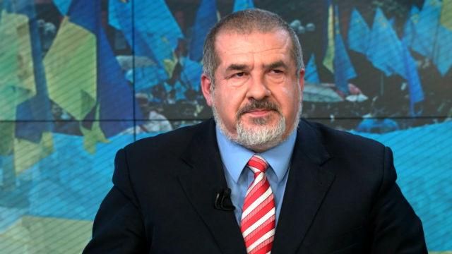 Кримських татар не випускають з півострова, — Чубаров Кримських татар не випускають з півострова, — Чубаров