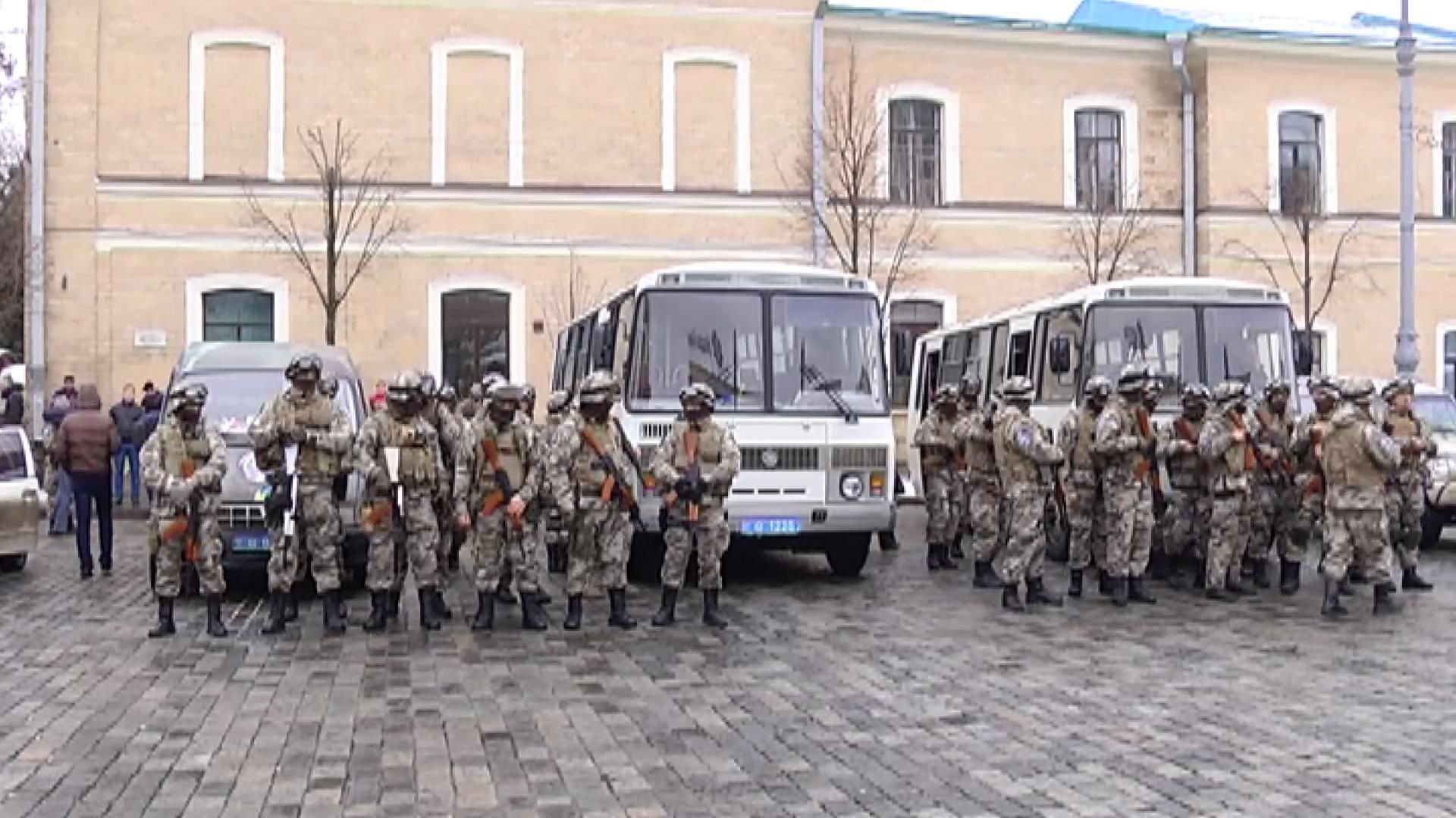 Маріуполь підсилюють новими підрозділами Маріуполь підсилюють новими підрозділами