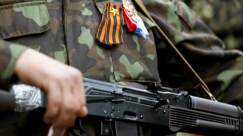 Терористи поранили матір і дитину на Донеччині, — МВС Терористи поранили матір і дитину на Донеччині, — МВС